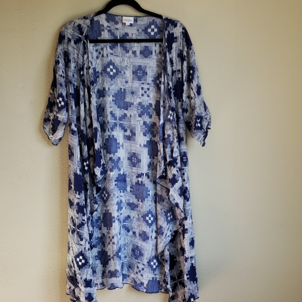 LuLaRoe Shirley